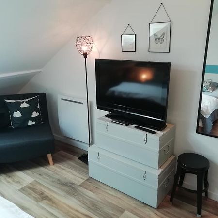 Studio Au Coeur De La Vallee De La Loire Azay-sur-Cher Exterior foto
